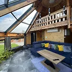 Holiday home Bombelkowy Zakatek *