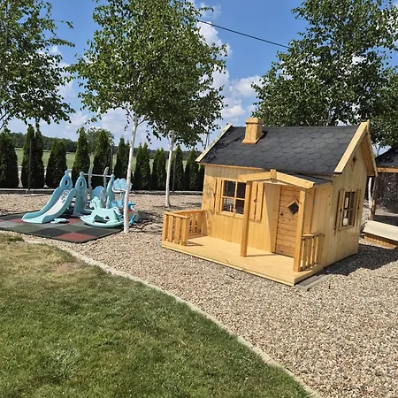 Holiday home Bombelkowy Zakatek Ligowo